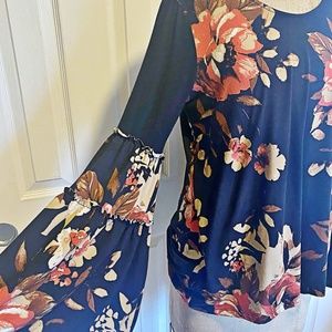 NEW! Lightweight Altar'd State Floral Top Long Flowy Bell Sleeve Ruffles Black